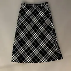 BURBERRYLONDON バーバリー マイクロ ノバ チェック スカート 黒