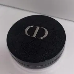 Dior ファンデーション ケースのサムネイル