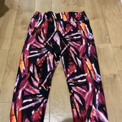 Item thumbnail for item 30e69a9f-f9a3-4547-a8b8-e2e5b6414cd0