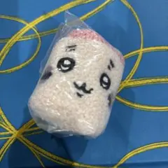 ちいかわ　ガチャ　もこもこポーチ2 古本屋　カニちゃん