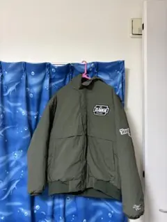 2回着用のみ XLARGE フード付きジャケット オリーブ