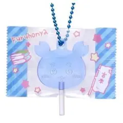 ちいかわ かにちゃん　キャンディチャームズ 古本屋 キーホルダー　ミニチュア