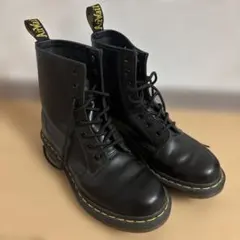 Dr. Martens 8ホール ブーツ ブラックのサムネイル
