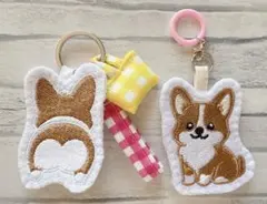 kazu1952様 リクエスト ハンドメイド　刺繍　コーギー　犬　キーホルダー