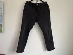 アーバンリサーチ　黒　ブラックデニムパンツ　丈短め