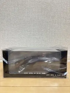 トヨタ　プリウス　1/30ミニカー　ブラック 新品　未開封のサムネイル