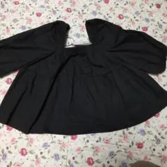 黒いオフショルダー バルーン袖 トップスLサイズ