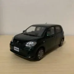 非売品★トヨタ パッソ カラーサンプルミニカー　(G58ダークエメラルドマイカ)のサムネイル