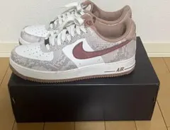 Nike air force 1 ピンク　スネーク　HF2898-100