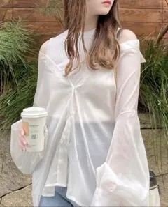 【INGNI】シアーシャツレイヤードニット アイボリー／サイズM（ワンサイズ）