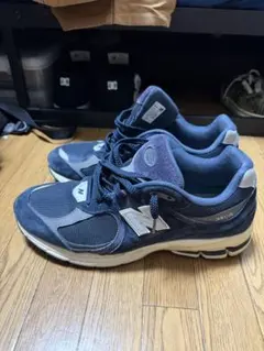 New Balance 2002r