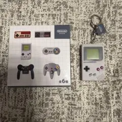 ゲームハードキーホルダー　ゲームボーイ