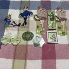 五等分の花嫁 四葉 アクスタ＆缶バッジ＆マグネット