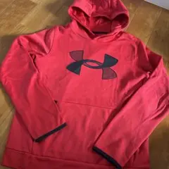 Under Armour レッド フード付きパーカー YLG