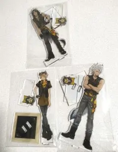 ツイステッドワンダーランド　アクリルスタンド　サバナクロー　寮服