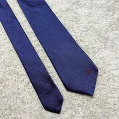 極美品 現行 GIVENCHY 細めネクタイ ジャガード 4Gロゴ 総柄