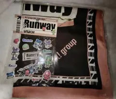 Aぇ!group☆Runway高級感あふれるショッピングバッグ☆ランウェイタオル Aぇ! group RUNWAY ランウェイタオル - メルカリ