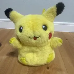 TOMY　ピカチュウ　ぬいぐるみ　ヨコフリ フリフリ ポケモン