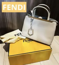 美品FENDI フェンディハンドバッグ　プチトゥージュール　アイボリーのサムネイル