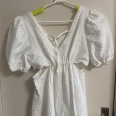 ホワイト パフスリーブ Vネック ブラウス M