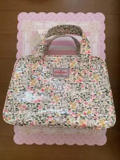 Item thumbnail for item 5ffb77ef-da4e-415e-b239-bd70a7653f2e