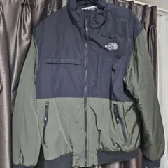 THE NORTH FACE ジャンパー ネイビー/カーキ