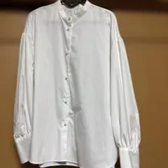 ホワイト長袖シャツ スタンドカラー