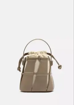 ZARA カットワークバケットバッグ