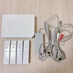 ☆通電確認済☆本体◎ Wii リモコン4個　ジャンク　ペアリング未確認　訳あり