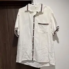 半袖シャツ