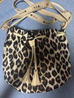 Item thumbnail for item a46c1539-4592-4510-8b0f-fb6e7d9eadc1