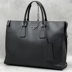 PRADA ビジネスバッグ サフィアーノレザー 三角ロゴ A4◎ ブラックのサムネイル