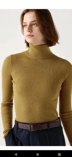 メリノリブタートルネックセーター　マスタードイエロー