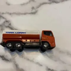 タンクローリー ミニカー オレンジ/ホワイト　トミカ