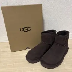 【美品】UGG クラシックミニ2 チョコ 24cm US7