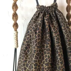 ハンドメイド　ナップサック　ヒョウ柄　パラコード　2way　レオパード　ブラウン