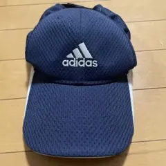 adidas ネイビー メッシュキャップ