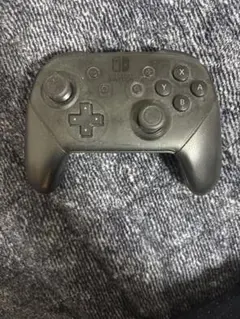 Nintendo Switch Pro Controller ブラック