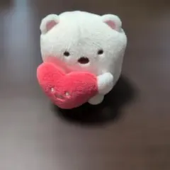 すみっコぐらしぬいぐるみ　てのりぬいぐるみ　しろくまハートぬいぐるみ