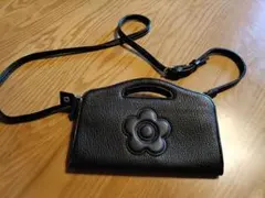 MARY QUANT 花モチーフ お財布ショルダーバッグ - メルカリ