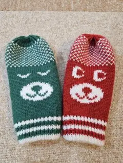 【新品・未使用】クマデザイン ニット ミトン 手袋 赤 緑