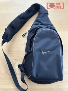NIKE ナイキ ロゴ刺繍　ワンショルダーバッグ［美品］