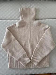 H&M タートルネックニット XS ベージュ