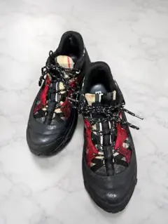 BURBERRY モノグラム Eキャンバス アーサースニーカー 40 - メルカリ