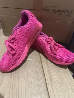 ヒ*ロ様 NIKE WMNS AIR MAX 90 ULTRA BR 蛍光ピンク