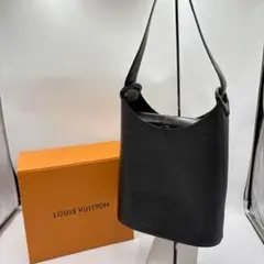 ❣️ルイヴィトン❣️エピ•ヴェルソーショルダーバッグ【美品】