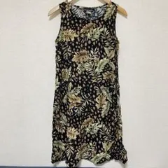 REQUIREMENTS 【M】フローラルノースリーブワンピース