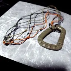 アトウッド パラコード ボトルホルダー v⑨