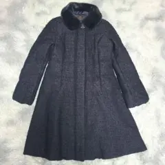 25SS/大きい　定価9.3万　TOCCA　ビジュー　ラメ　ダウンコート　黒のサムネイル