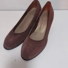 Item thumbnail for item 7552b670-f214-43bb-8f9f-e3aec662e3b4